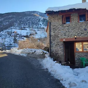 Casa Pirineu Esterri de Cardos